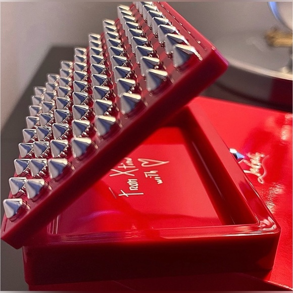 Christian Louboutin NIB 2Pc Abracadabra Gorgeous ReusableSpiked Case&6 Eyeshadow - Picture 7 of 16